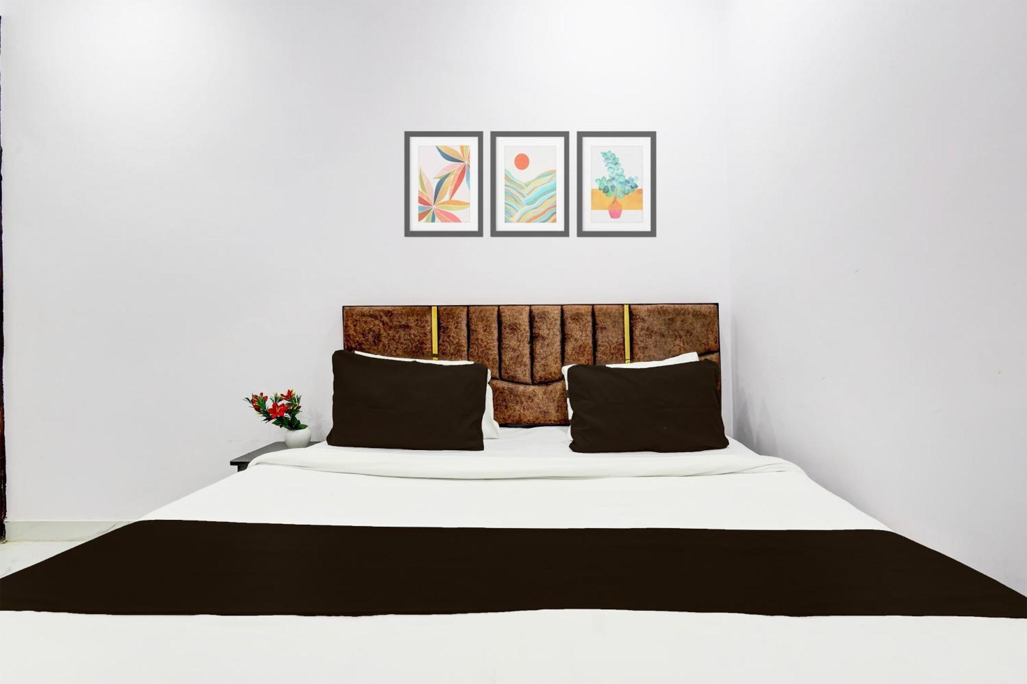 Hotel The Arrow Near Paschim Vihar دلهي المظهر الخارجي الصورة